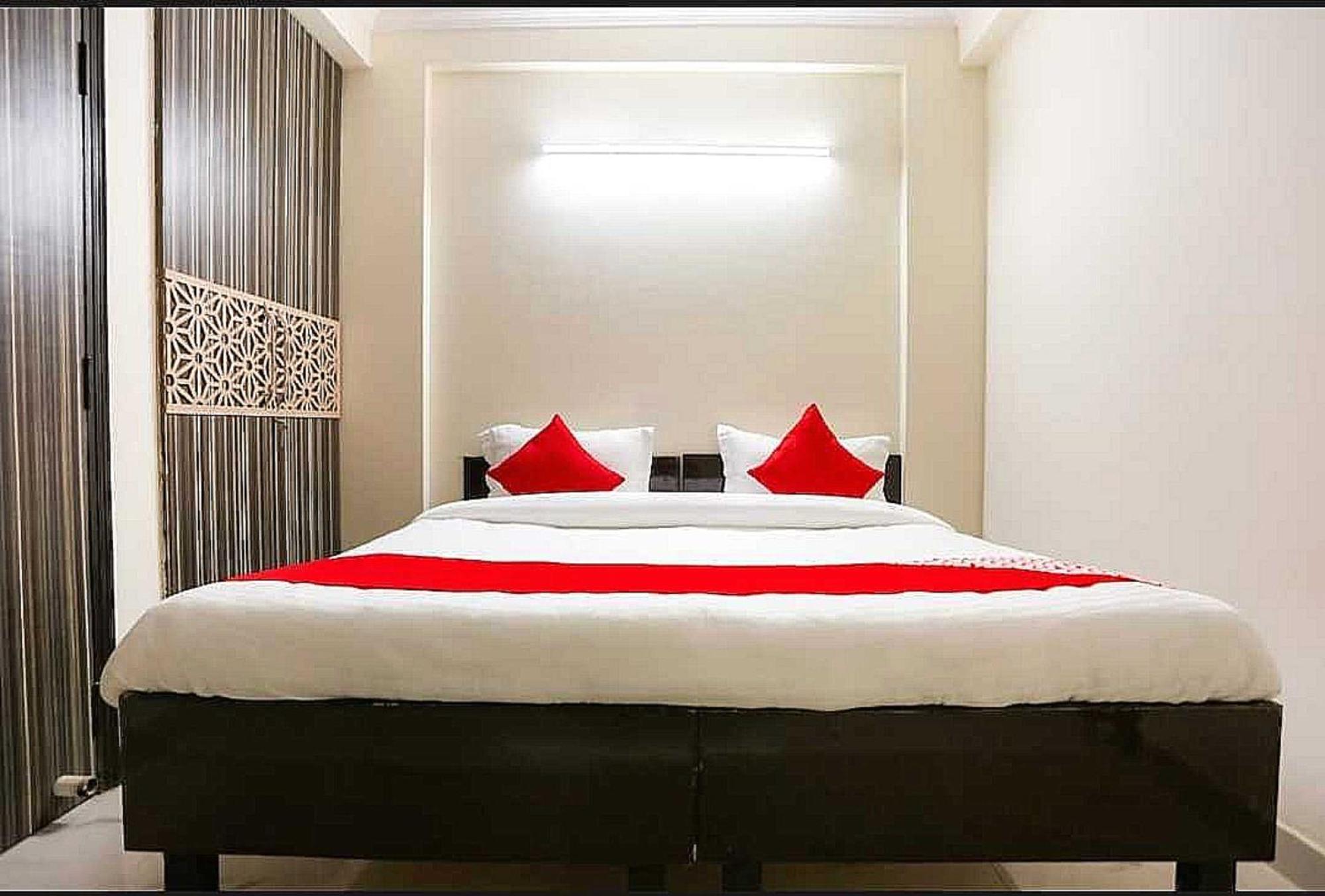 Hotel O Rl Residency 가지아바드 외부 사진